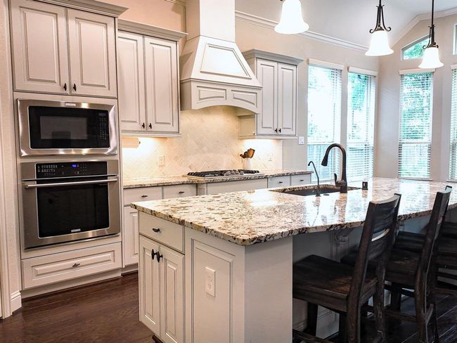 31297 New Forest Park Ln, House other with 4 bedrooms, 4 bathrooms and 2 parking in Spring TX | Image 7