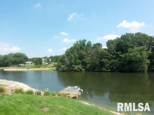 72 Rustic Lake Dr, Colona, IL, 61241 | Card Image