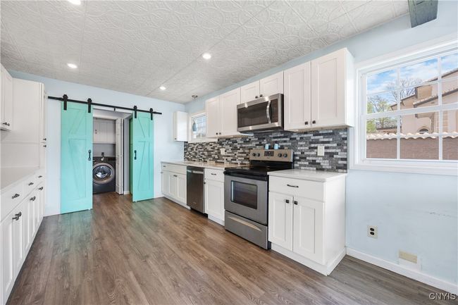 Kitchen | Image 7