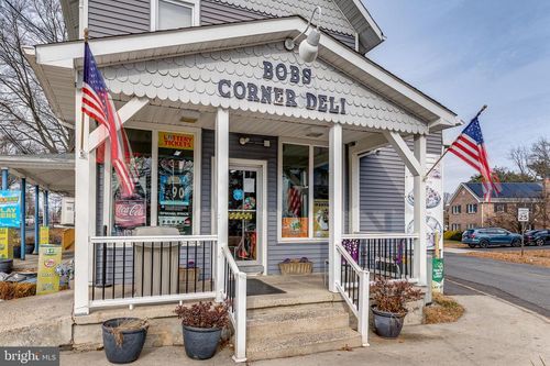 488 Delaware Ave, Roebling, NJ, 08554-1912 | Card Image