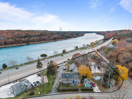 854 Scenic Hwy, Bourne, MA, 02532-2216 | Card Image