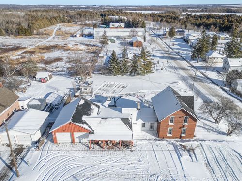 {{alt}} | Card Image