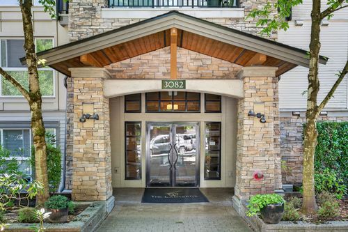 307-3082 Dayanee Springs Blvd, Coquitlam, BC, V3E0A3 | Card Image
