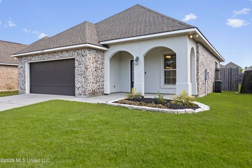 16790 Desmare St, Gulfport, MS, 39503-4747 | Card Image