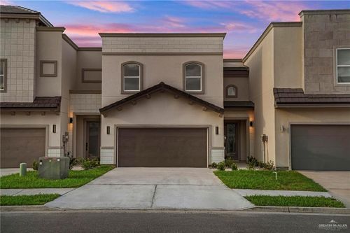 2231 Corales St, Mission, TX, 78573-8514 | Card Image