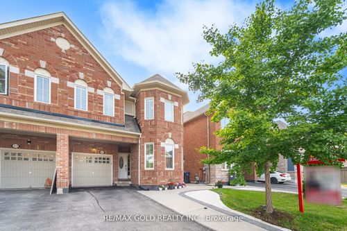 49 Biddens Sq, Brampton, ON, L6P3P9 | Card Image