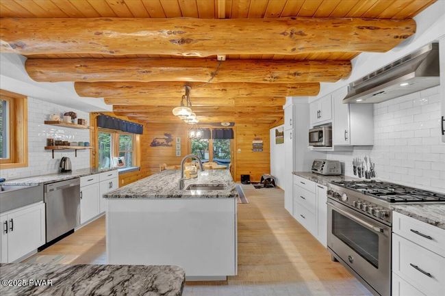 Kitchen | Image 31