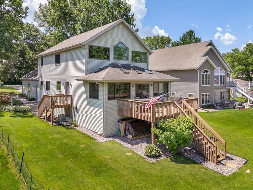 W11296 Red Cedar Dr, Lodi, WI, 53555-9631 | Card Image