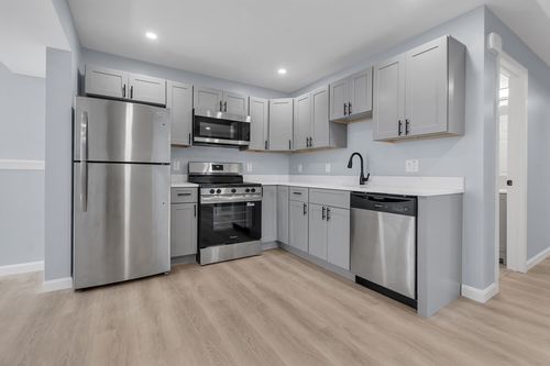 0-160 Chatham St, Providence, RI, 02904-2425 | Card Image