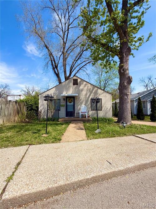 854 Delmar Ave, Festus, MO, 63028-1322 | Card Image
