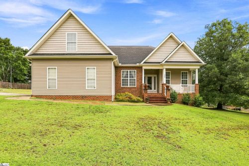 608 Mandeville Drive, Boiling Springs, SC, 29316 | Card Image