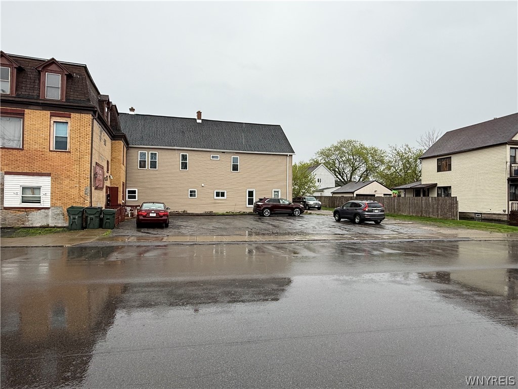 Residential Income in Lancaster 4