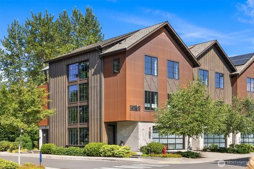 unit-b240-4565 Flying Goat Ave Ne, Bainbridge Island, WA, 98110-5418 | Card Image