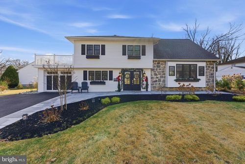 5 Winding Brook Dr, CINNAMINSON, NJ, 08077-4397 | Card Image