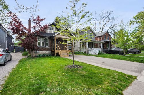 863 Colborne St, London, ON, N6A4A1 | Card Image