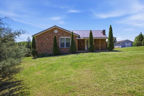 707 Cherokee Trl, Rossville, GA, 30741-2103 | Card Image