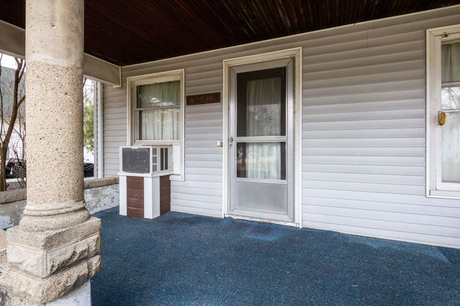 36858 Goddard Rd, House other with 4 bedrooms, 2 bathrooms and null parking in Romulus MI | Image 5