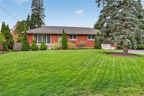 187 Council Cres, Ancaster, ON, L9G1V2 | Card Image