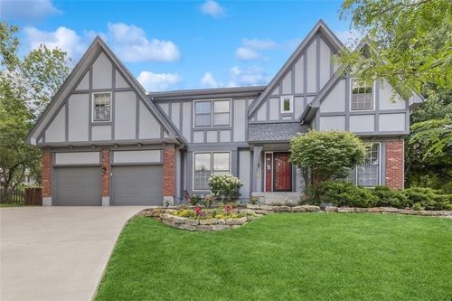 12117 Knox St, Overland Park, KS, 66213-4282 | Card Image