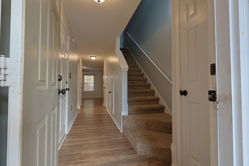 487 Keystone Rd, Mary Esther, FL, 32569-1505 | Card Image