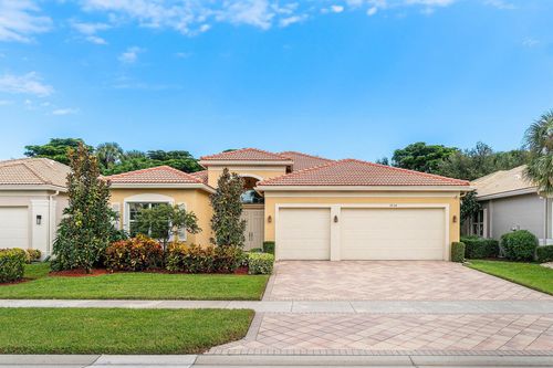 9734 Dovetree Isle Dr, Boynton Beach, FL, 33473-4911 | Card Image