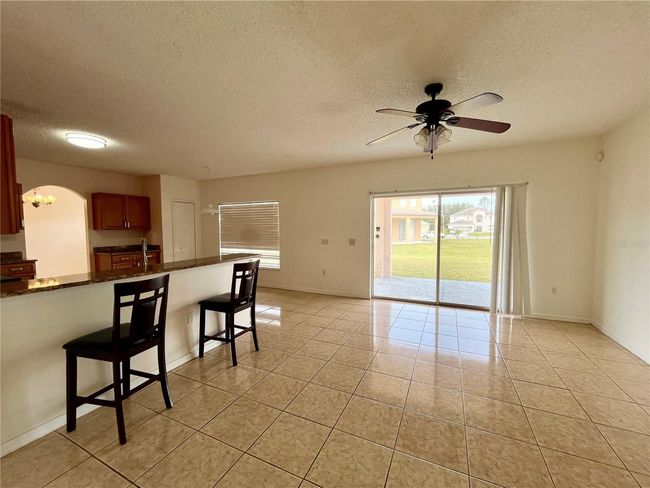 4445 Maple Chase Trl, House other with 4 bedrooms, 3 bathrooms and null parking in Kissimmee FL | Image 7