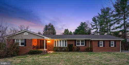 1800 Gayfields Dr, SILVER SPRING, MD, 20906-1219 | Card Image