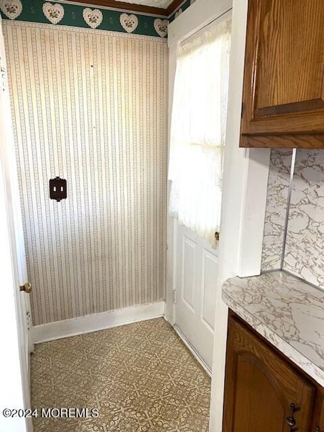 Back Entry | Image 14