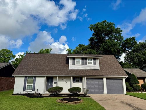 2906 Blueberry Lane, Pasadena, TX, 77502 | Card Image
