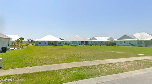 105 St Christopher St, Mexico Beach, FL, 32456-0161 | Card Image