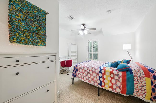 Front upstairs bedroom | Image 31