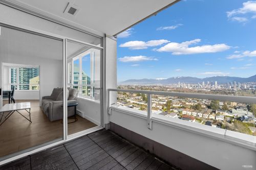 1904-6055 Nelson Ave, Burnaby, BC, V5H4L4 | Card Image