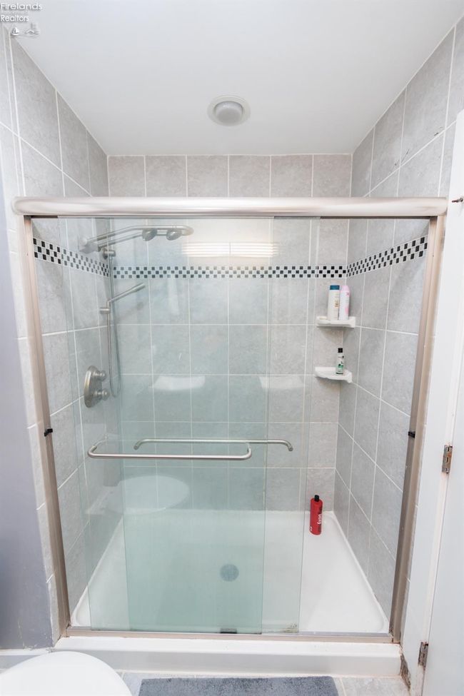 1402 Newman Ave, House other with 3 bedrooms, 3 bathrooms and null parking in Lakewood OH | Image 26
