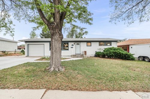 1806 Mackenzie Rd, Pueblo, CO, 81001 | Card Image