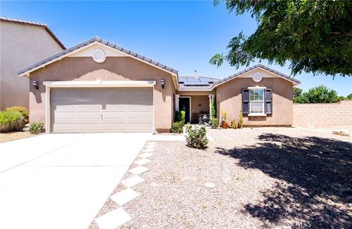 3225 Patti Ln, Lancaster, CA, 93535-2169 | Card Image