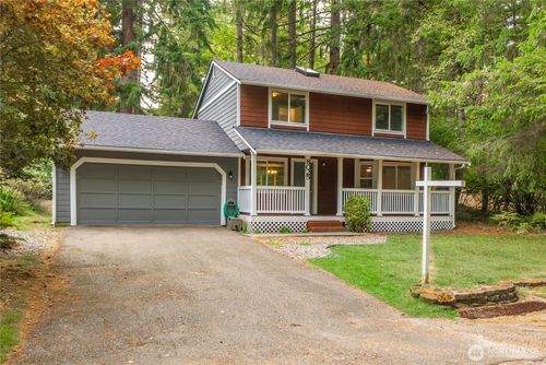 8025 Siskin Ct Se, Olympia, WA, 98513-5516 | Card Image