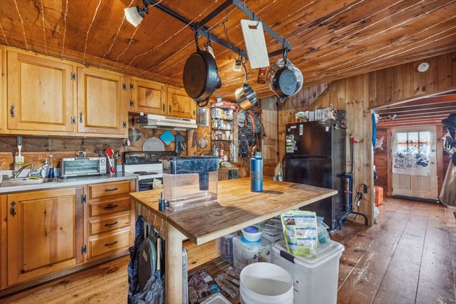 37 High St, House other with 4 bedrooms, 4 bathrooms and 10 parking in Bradford NH | Image 31