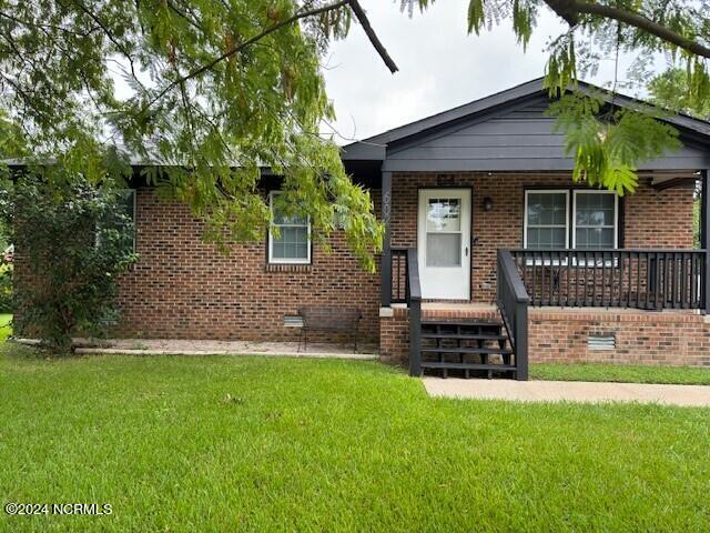 Martin Luther King Jr Dr, Washington, NC 27889