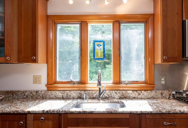 10 Cranton Ave, House other with 3 bedrooms, 3 bathrooms and 4 parking in Groveland MA | Image 10