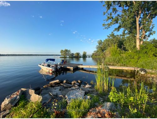 336 Water St, Deseronto, ON, K0K | Card Image