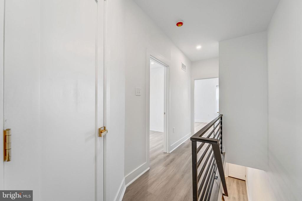 Residential in PHILADELPHIA 4