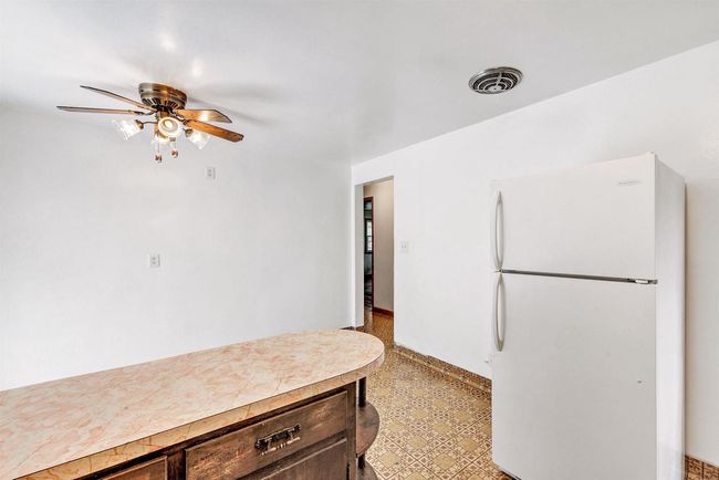 1597 Westfield Avenue, House other with 2 bedrooms, 1 bathrooms and null parking in GREEN BAY WI | Image 10