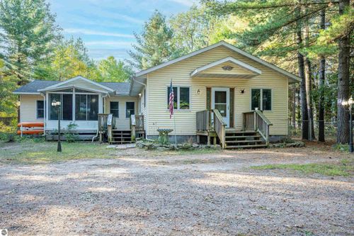 2133 Carla Drive, St Helen, MI, 48656 | Card Image