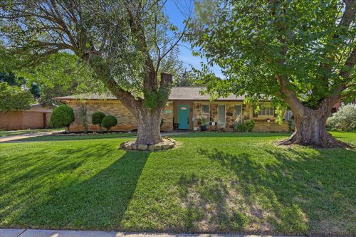 615 Misty Glen Dr, Desoto, TX, 75115-4425 | Card Image