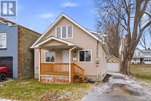 229 4th St W, Cornwall, ON, K6J2R9 | Card Image