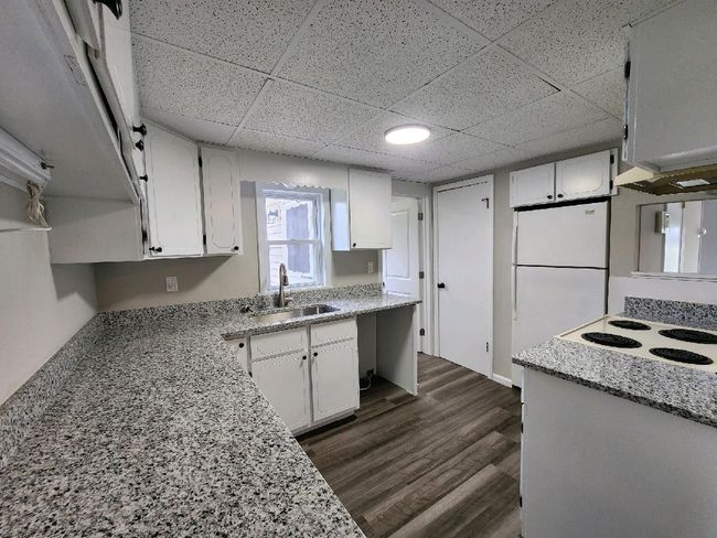 436 N Reese St, House other with 3 bedrooms, 2 bathrooms and null parking in South Lyon MI | Image 5