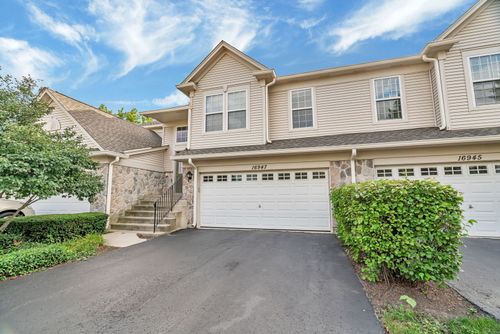 16947-16947 S Timber Dr, Lockport, IL, 60441-1353 | Card Image