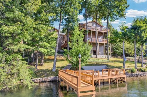 43 Markham Ter, Crossville, TN, 38558-2651 | Card Image
