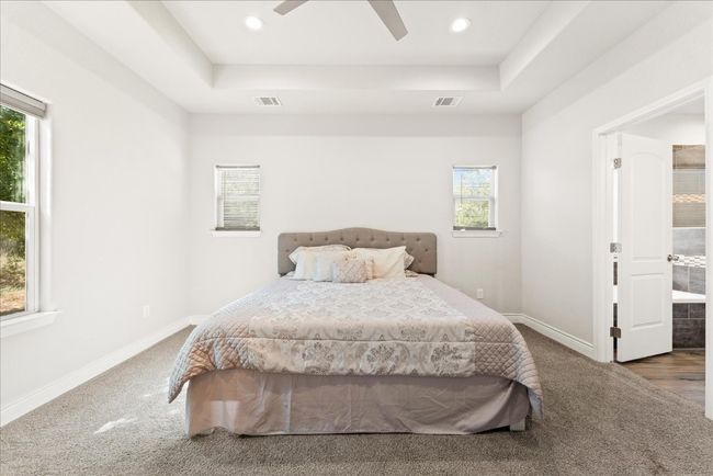 113 Tonkawa Dr, House other with 3 bedrooms, 2 bathrooms and 2 parking in Paige TX | Image 20