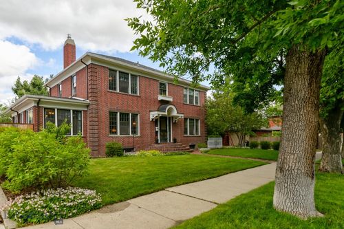 518 W Lewis St, Livingston, MT, 59047-3034 | Card Image